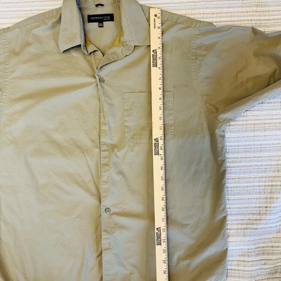 Kenneth Cole New Year Khaki Button Up, Size 16.5 (34-35) - Picture 5 of 8